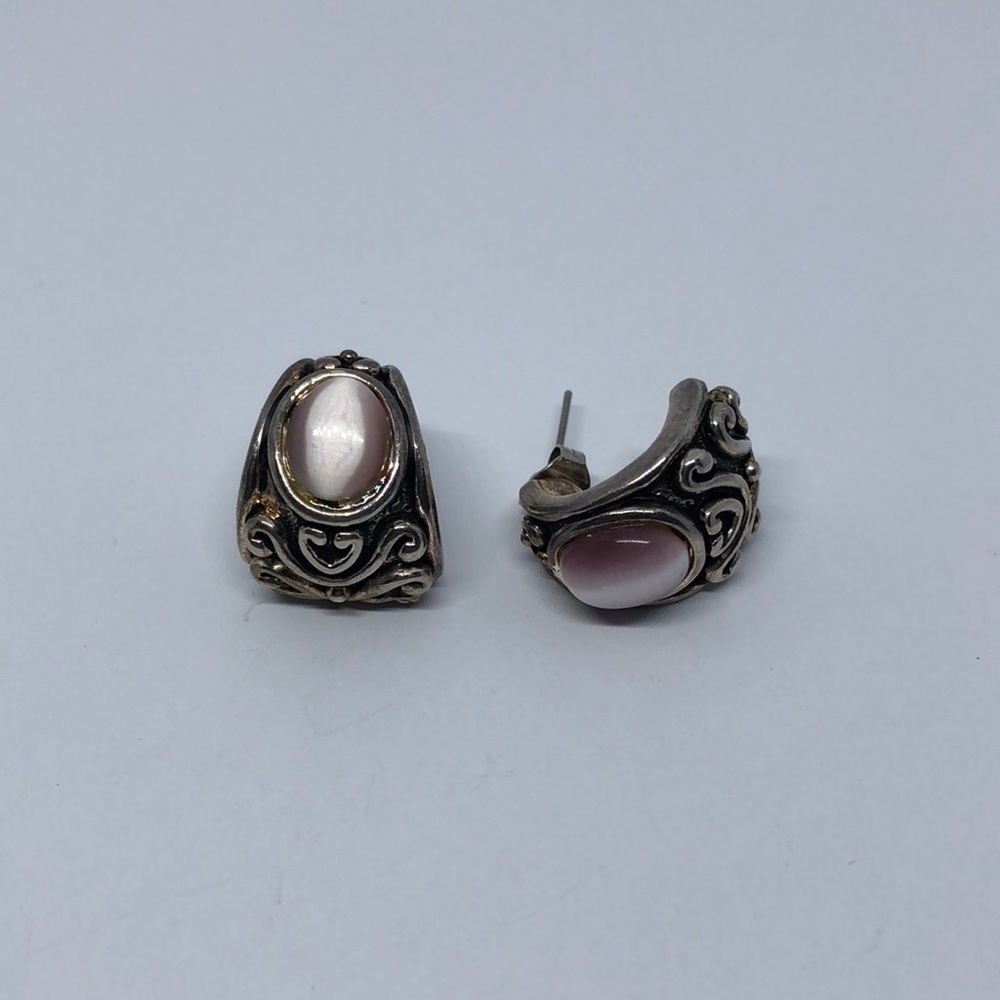 𝅺Antique silver tone small half hoop cat’s eye earrings cabachon vintage.